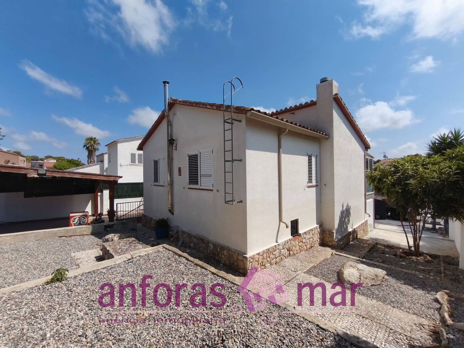 3 soverom Villa til salgs i La Pobla de Montornes med garasje - € 240 000 (Ref: 9133758)