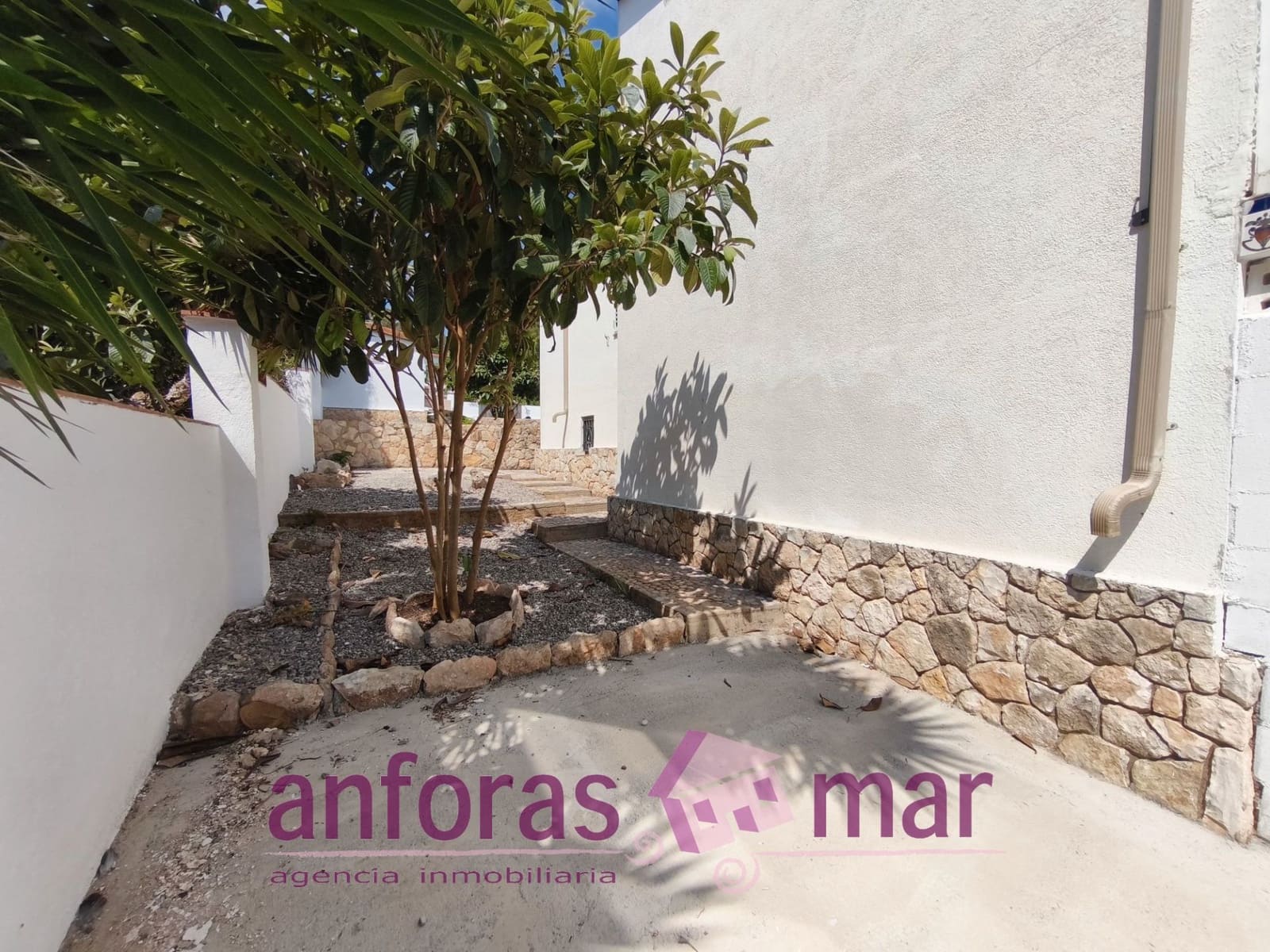 3 soverom Villa til salgs i La Pobla de Montornes med garasje - € 240 000 (Ref: 9133758)