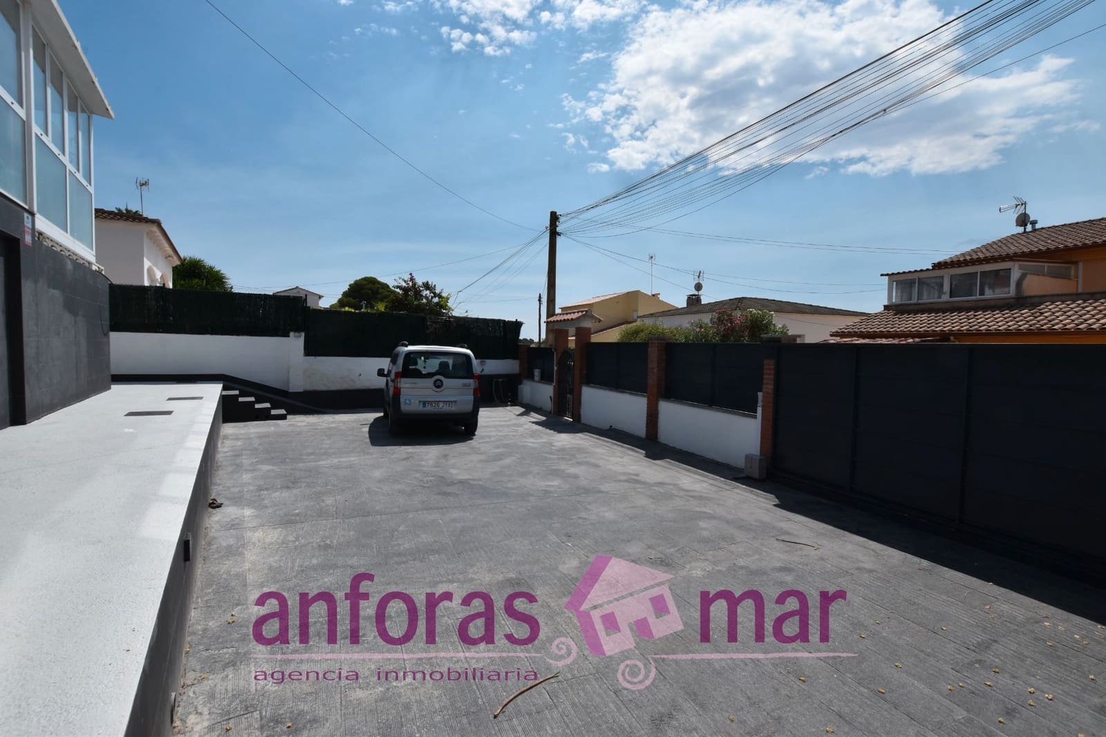 3 soverom Villa til salgs i La Pobla de Montornes med garasje - € 240 000 (Ref: 9133758)