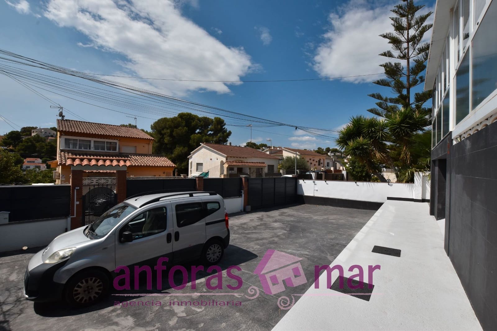 3 soverom Villa til salgs i La Pobla de Montornes med garasje - € 240 000 (Ref: 9133758)