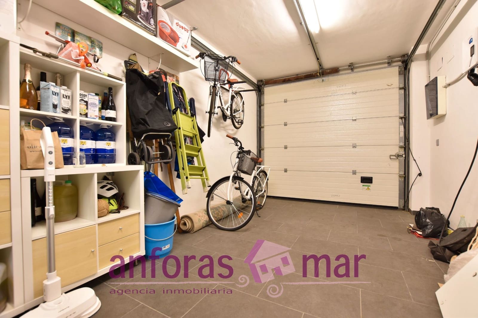 4 soveværelse Semi-Rækkehus til salg i Torredembarra med swimmingpool garage - € 575.000 (Ref: 9153383)