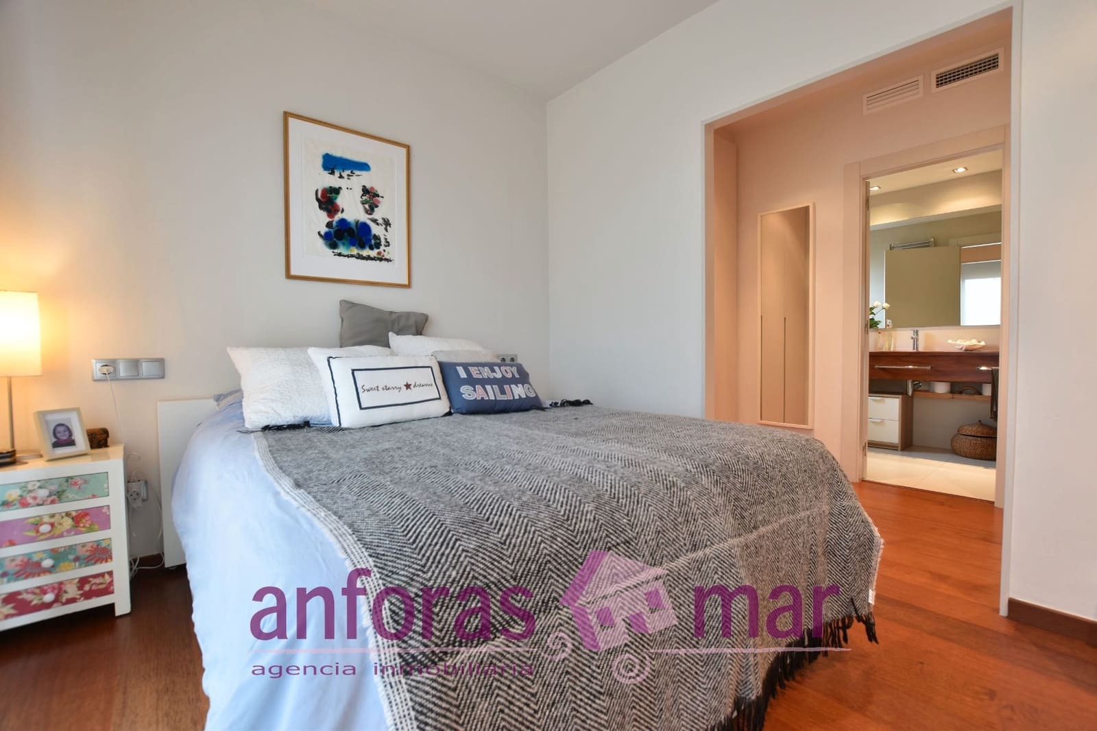 4 soveværelse Semi-Rækkehus til salg i Torredembarra med swimmingpool garage - € 575.000 (Ref: 9153383)