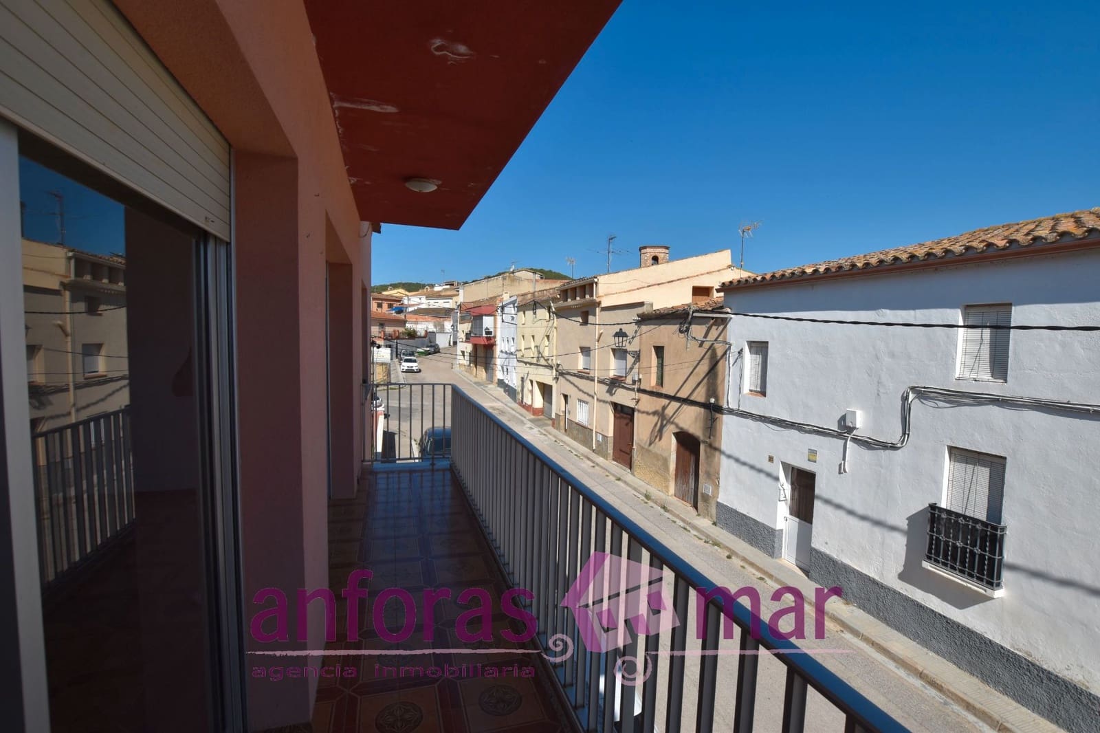 6 bedroom Townhouse for sale in Albinyana - € 210,000 (Ref: 9161321)