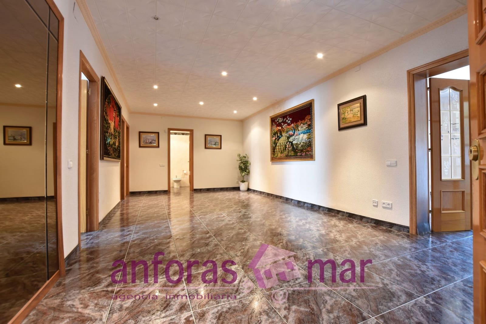 6 bedroom Townhouse for sale in Albinyana - € 210,000 (Ref: 9161321)