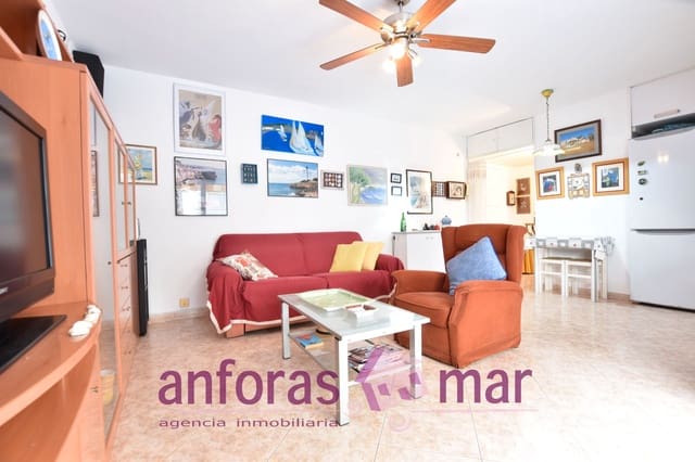 1 sovrum Lägenhet till salu i Torredembarra - 145 000 € (Ref: 9230228)