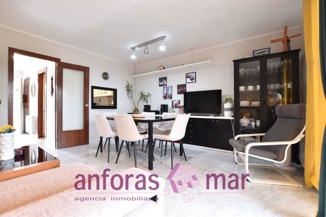 4 bedroom Townhouse for sale in Torredembarra - € 290,000 (Ref: 9283517)