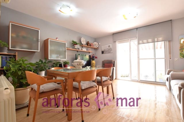 3 bedroom Townhouse for sale in Torredembarra with garage - € 322,000 (Ref: 9301957)