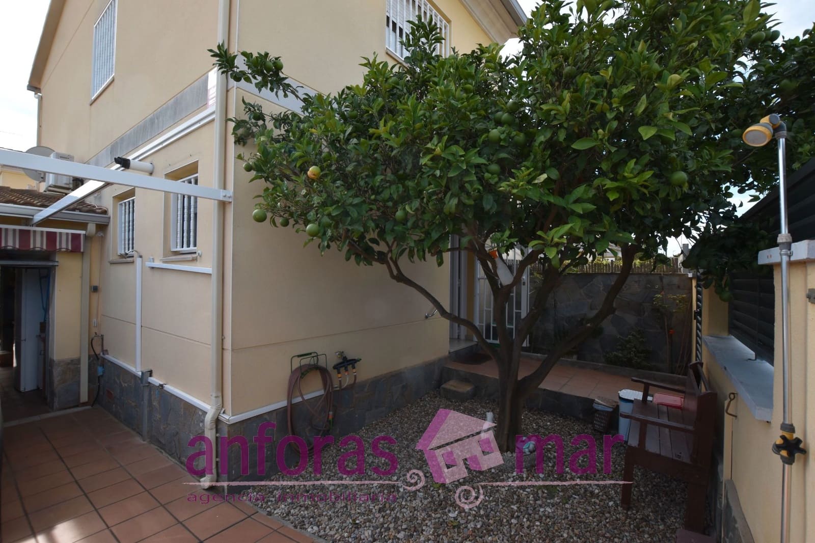 3 soverom Hus til salgs i Torredembarra med garasje - € 322 000 (Ref: 9301957)