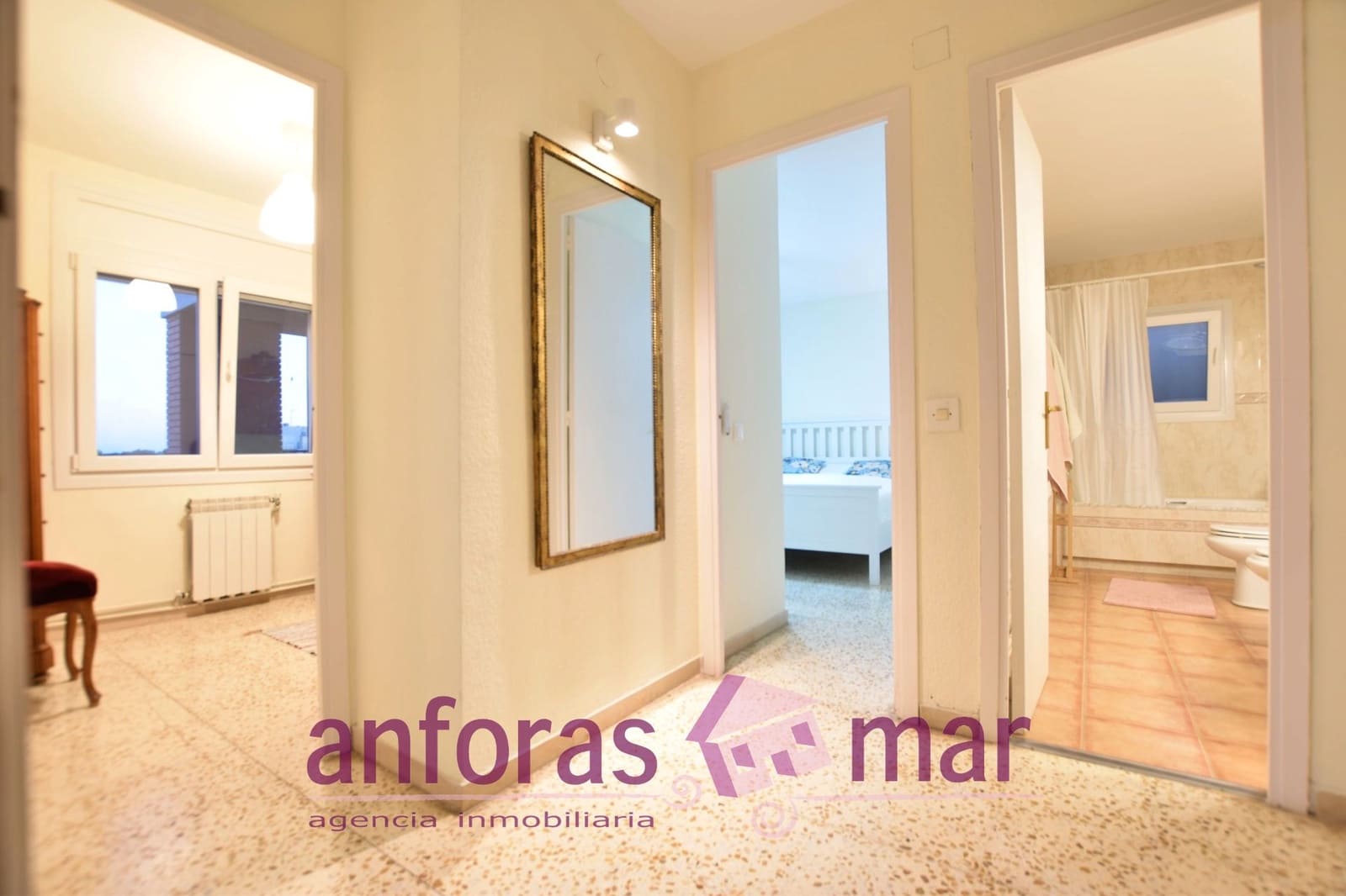 4 chambre Villa/Maison à vendre à Calafell avec garage - 364 000 € (Ref: 9357859)