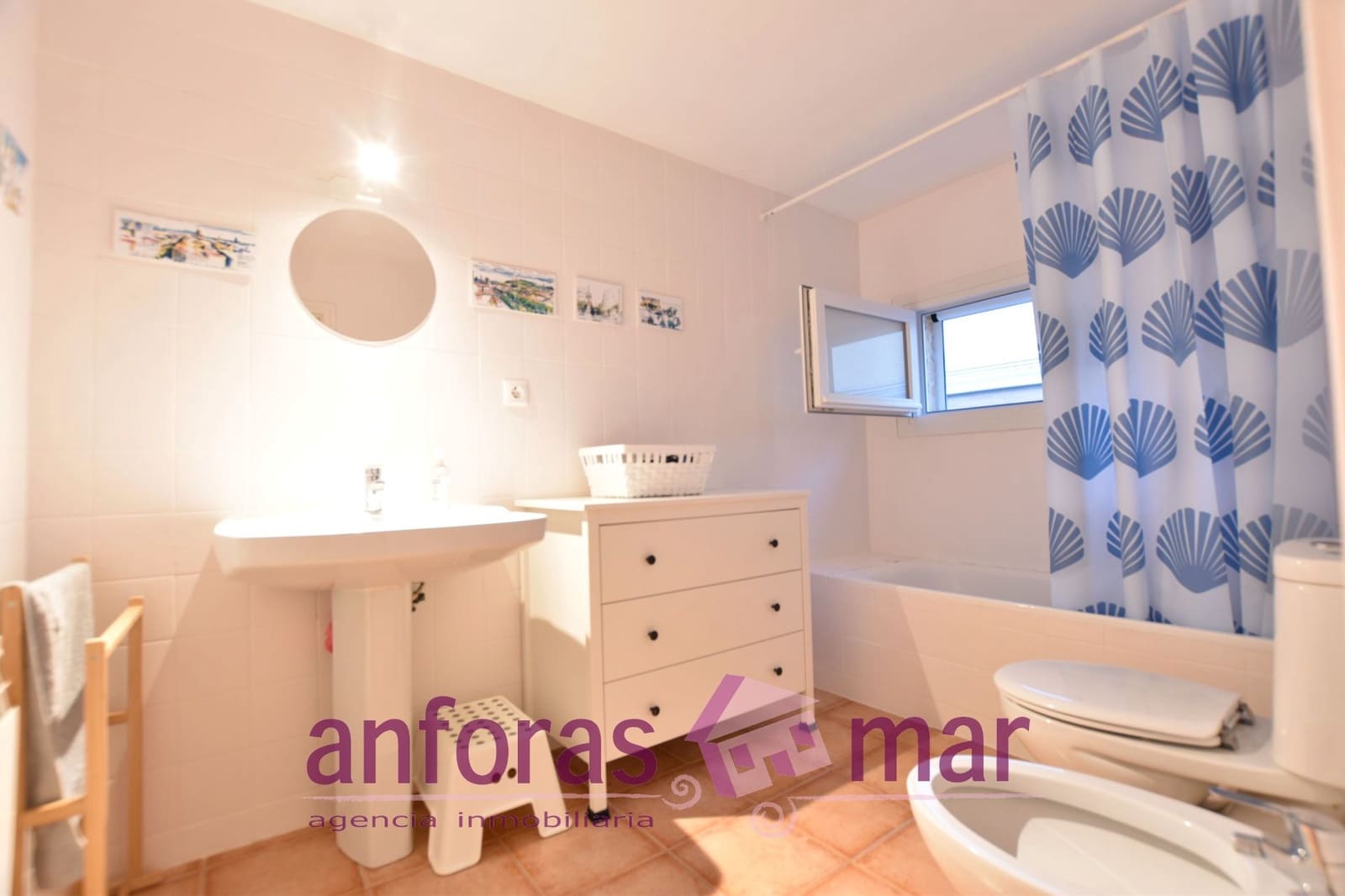 4 chambre Villa/Maison à vendre à Calafell avec garage - 364 000 € (Ref: 9357859)