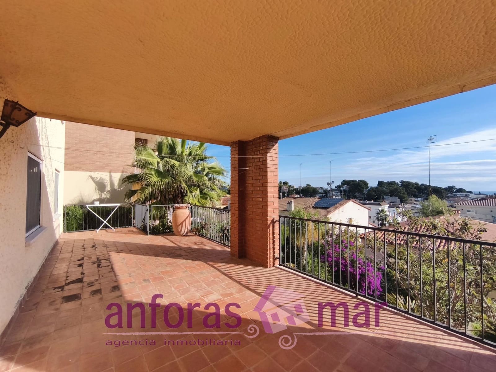 4 chambre Villa/Maison à vendre à Calafell avec garage - 364 000 € (Ref: 9357859)