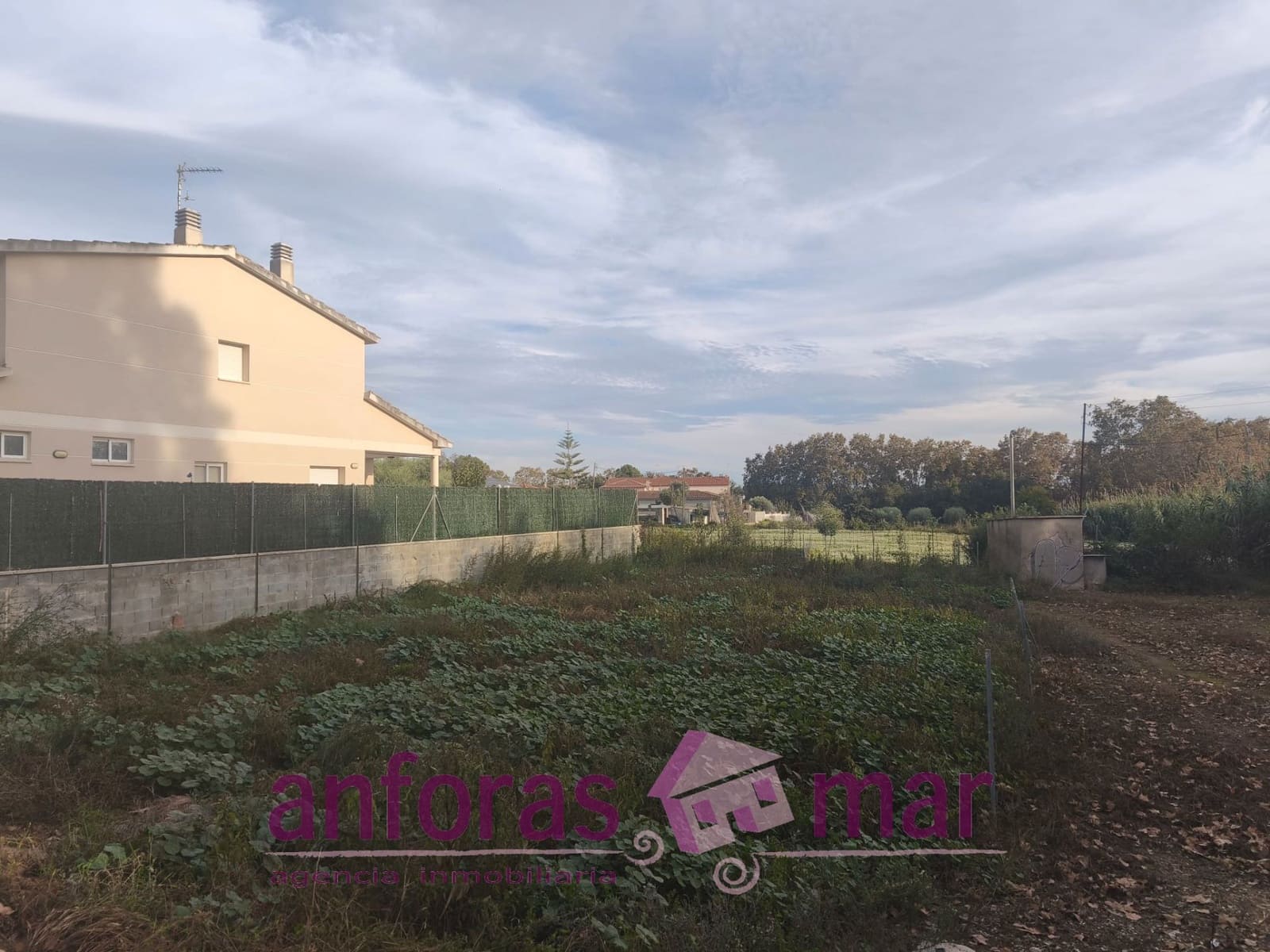 Byggetomt til salgs i Banyeres del Penedes - € 59 500 (Ref: 9372091)