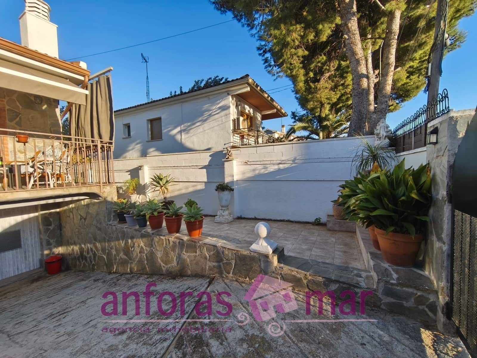 3 makuuhuone Paritalo myytävänä paikassa Creixell mukana 
autotalli - 213 000 € (Ref: 9407826)