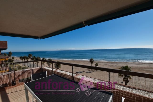 4 sypialnia Penthouse na sprzedaż w Torredembarra z basenem garażem - 630 000 € (Ref: 9432519)