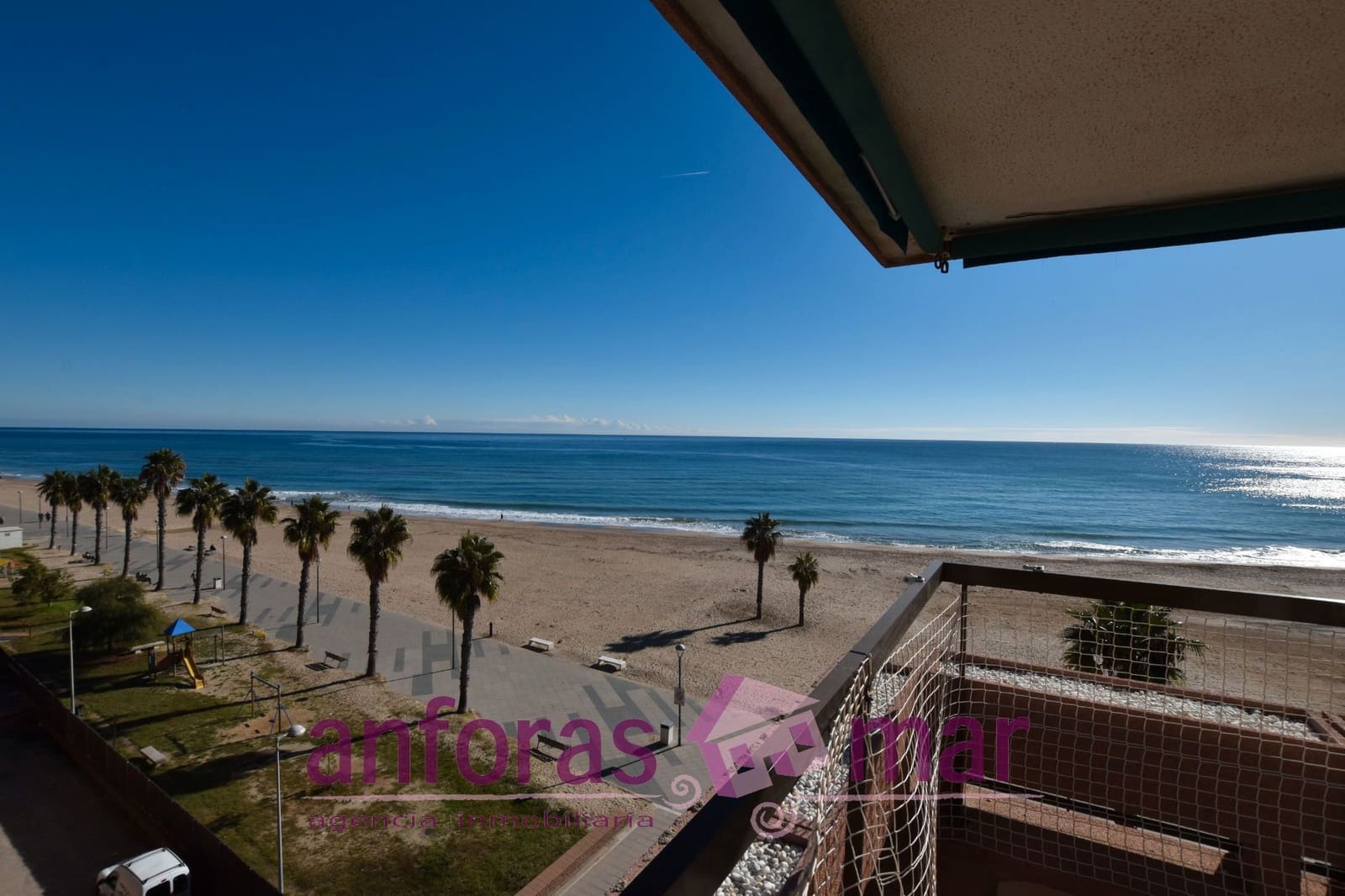 4 sypialnia Penthouse na sprzedaż w Torredembarra z basenem garażem - 630 000 € (Ref: 9432519)