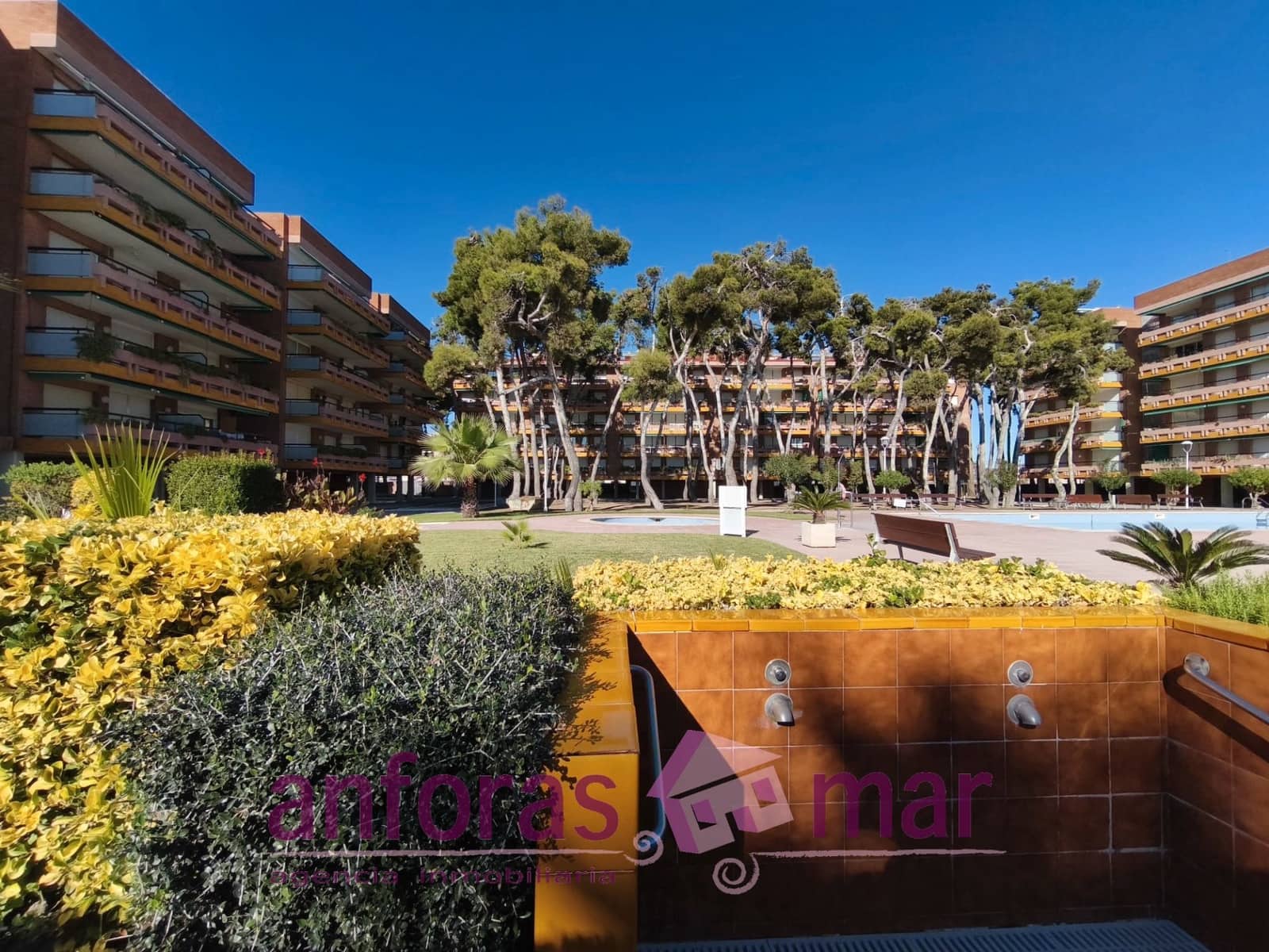 4 sypialnia Penthouse na sprzedaż w Torredembarra z basenem garażem - 630 000 € (Ref: 9432519)