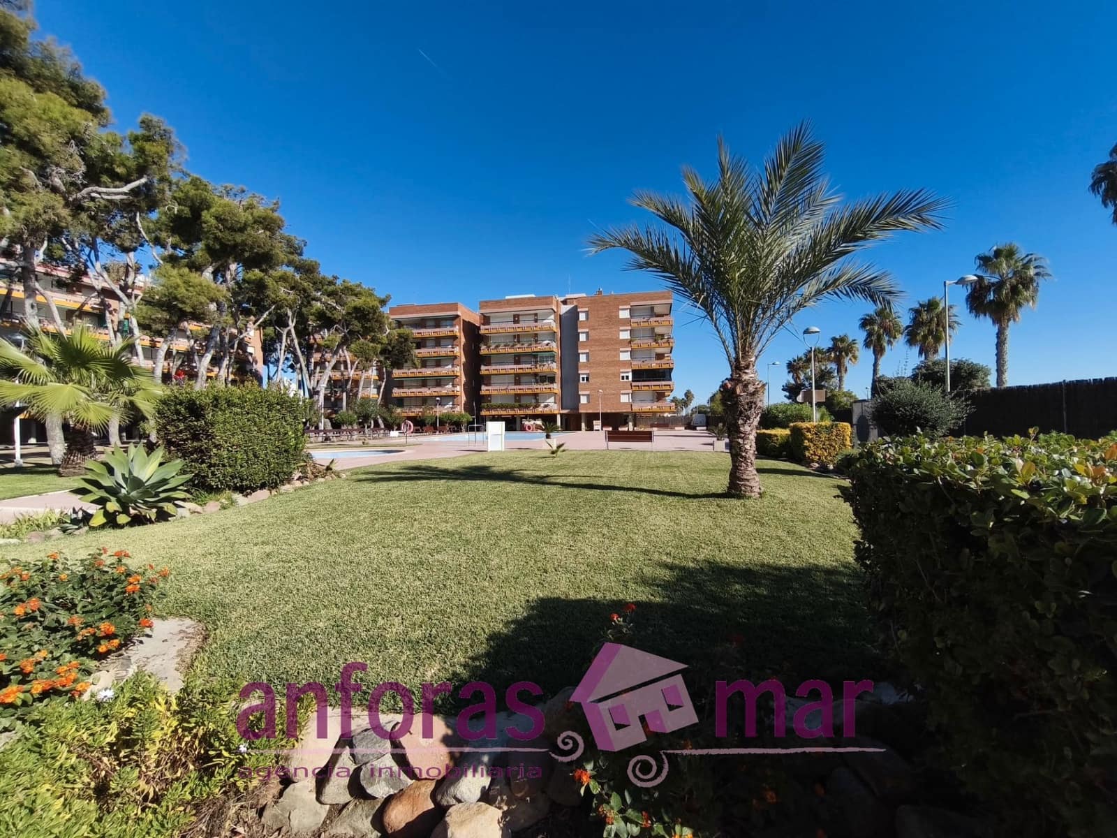 4 sypialnia Penthouse na sprzedaż w Torredembarra z basenem garażem - 630 000 € (Ref: 9432519)