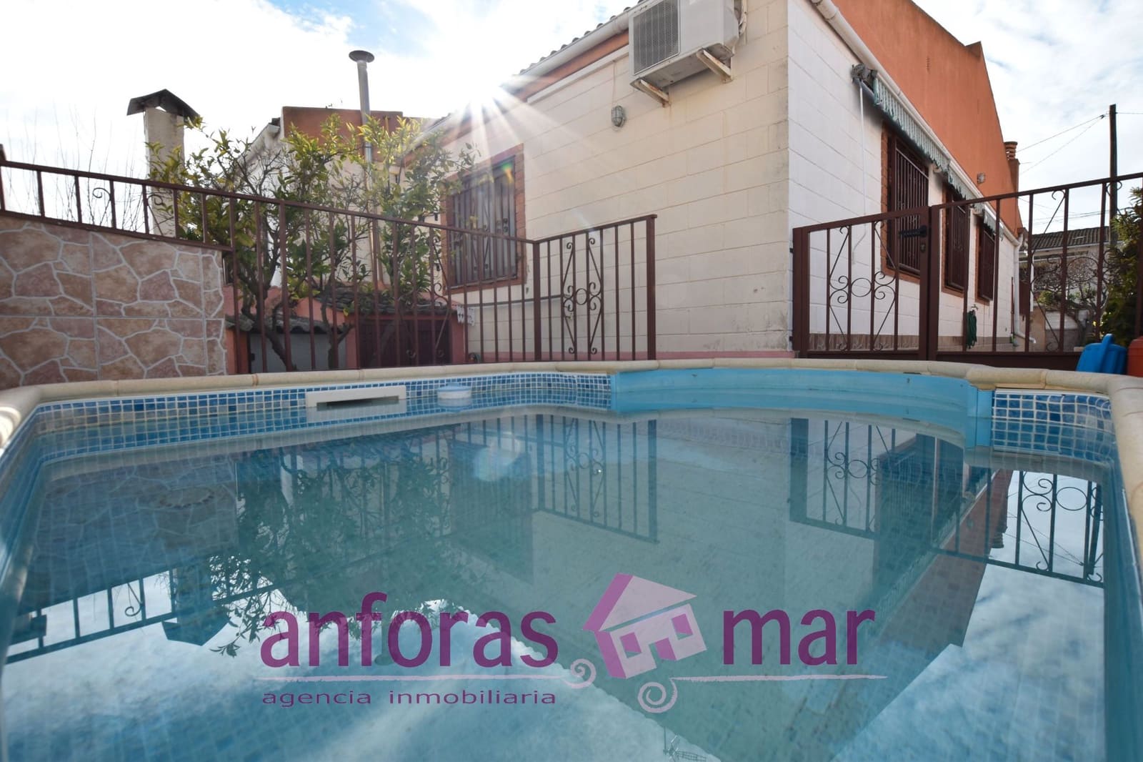 3 slaapkamer Halfvrijstaande villa te koop in Creixell met zwembad garage - € 233.000 (Ref: 9519396)