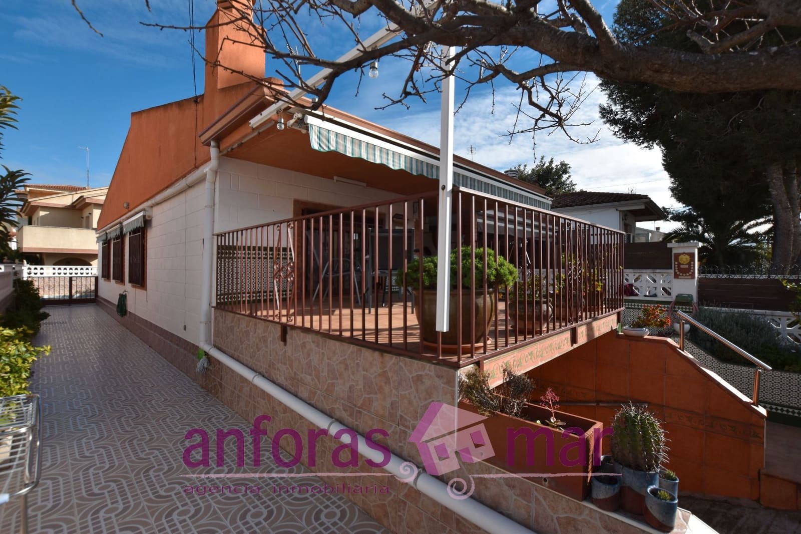 3 slaapkamer Halfvrijstaande villa te koop in Creixell met zwembad garage - € 233.000 (Ref: 9519396)