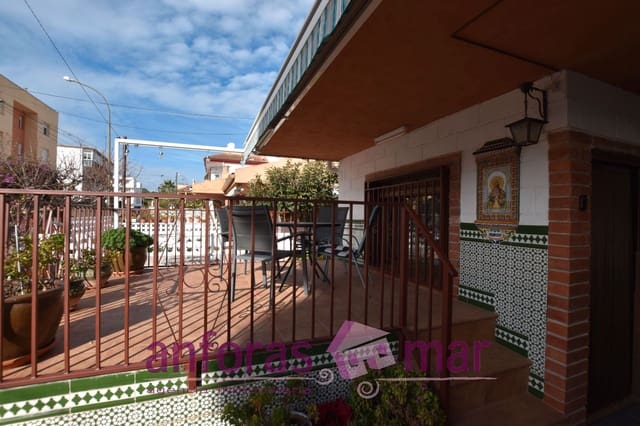 3 slaapkamer Halfvrijstaande villa te koop in Creixell met zwembad garage - € 233.000 (Ref: 9519396)