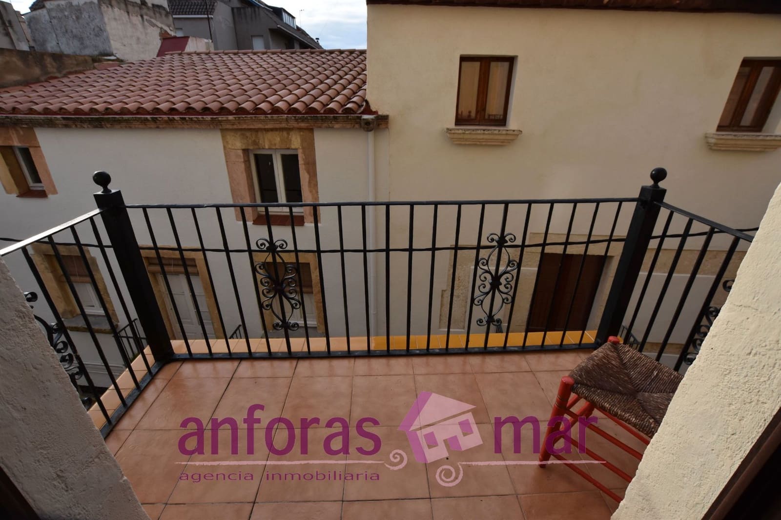 Apartment for sale in Torredembarra - € 125,000 (Ref: 9550227)