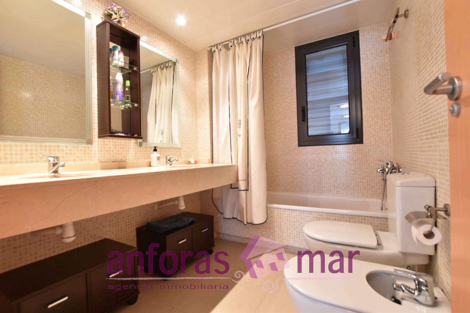 4 sovrum Villa till salu i Torredembarra med garage - 399 000 € (Ref: 9570286)