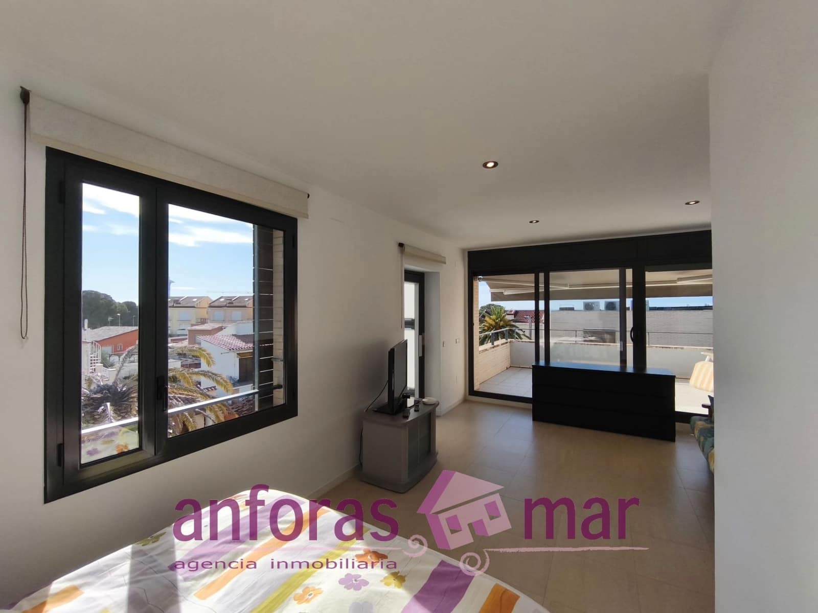 4 sovrum Villa till salu i Torredembarra med garage - 399 000 € (Ref: 9570286)