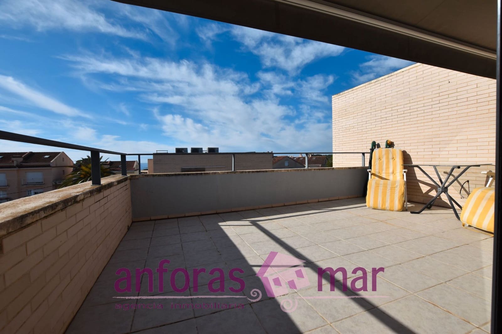 4 sovrum Villa till salu i Torredembarra med garage - 399 000 € (Ref: 9570286)