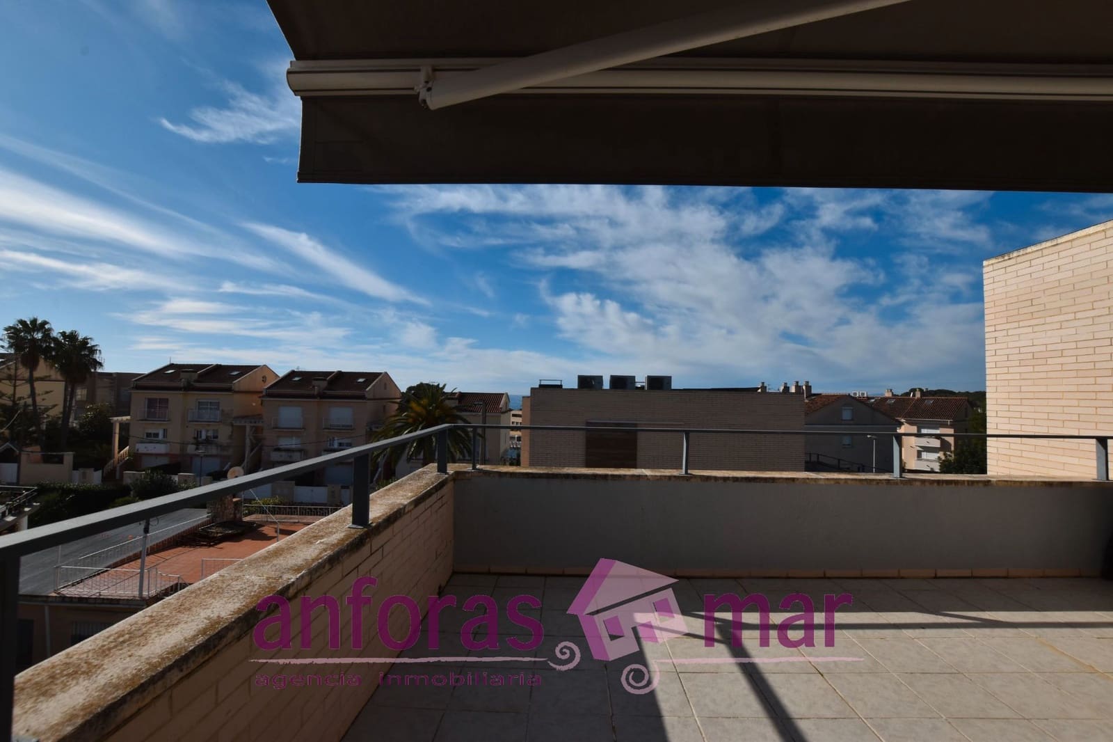 4 sovrum Villa till salu i Torredembarra med garage - 399 000 € (Ref: 9570286)