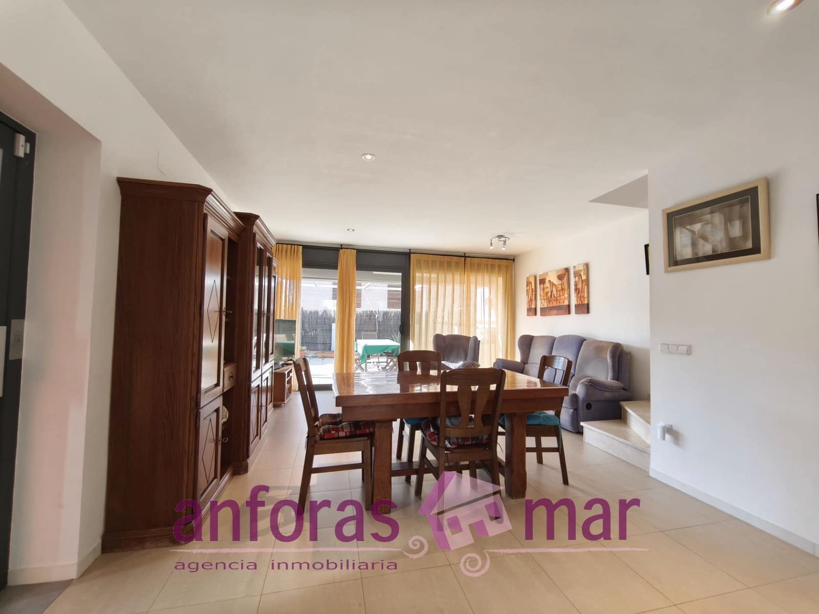 4 sovrum Villa till salu i Torredembarra med garage - 399 000 € (Ref: 9570286)