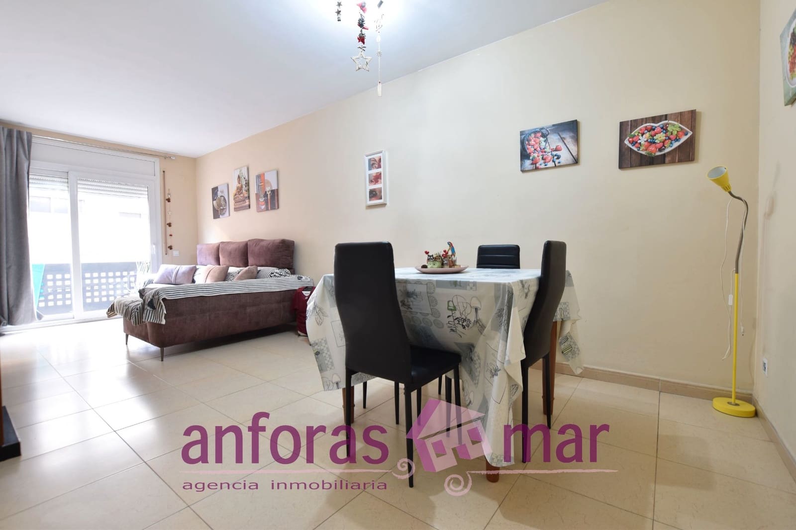 2 bedroom Flat for sale in Valls - € 140,000 (Ref: 9588447)