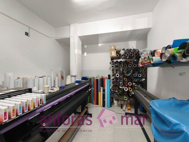 Commercieel te koop in Torredembarra - € 89.000 (Ref: 9628285)