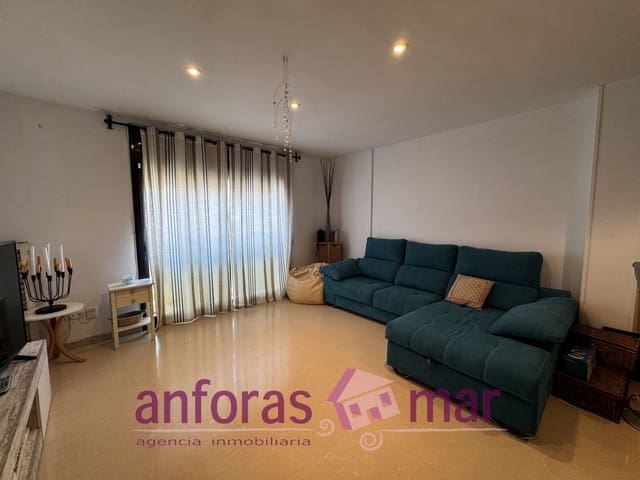 3 bedroom Flat for sale in El Vendrell - € 189,000 (Ref: 9672126)