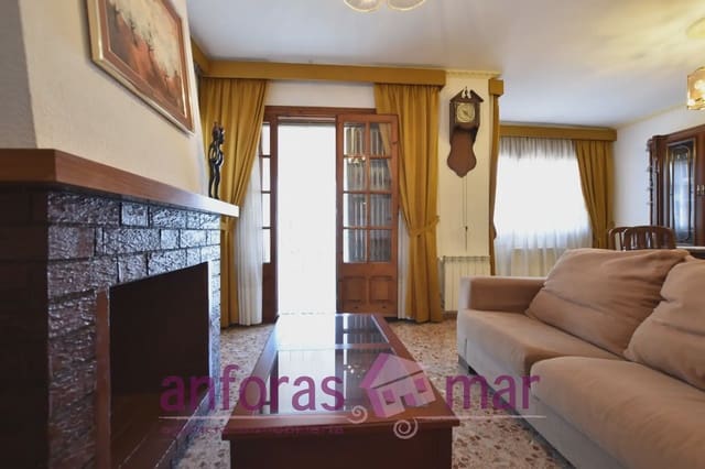 4 soveværelse Lejlighed til salg i Torredembarra - € 235.000 (Ref: 9758132)