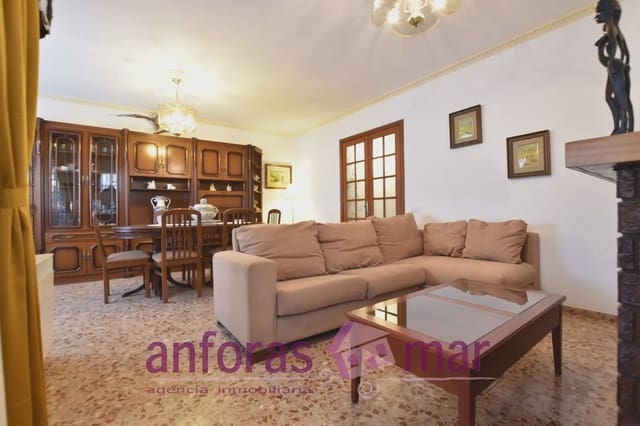 4 soveværelse Lejlighed til salg i Torredembarra - € 235.000 (Ref: 9758132)