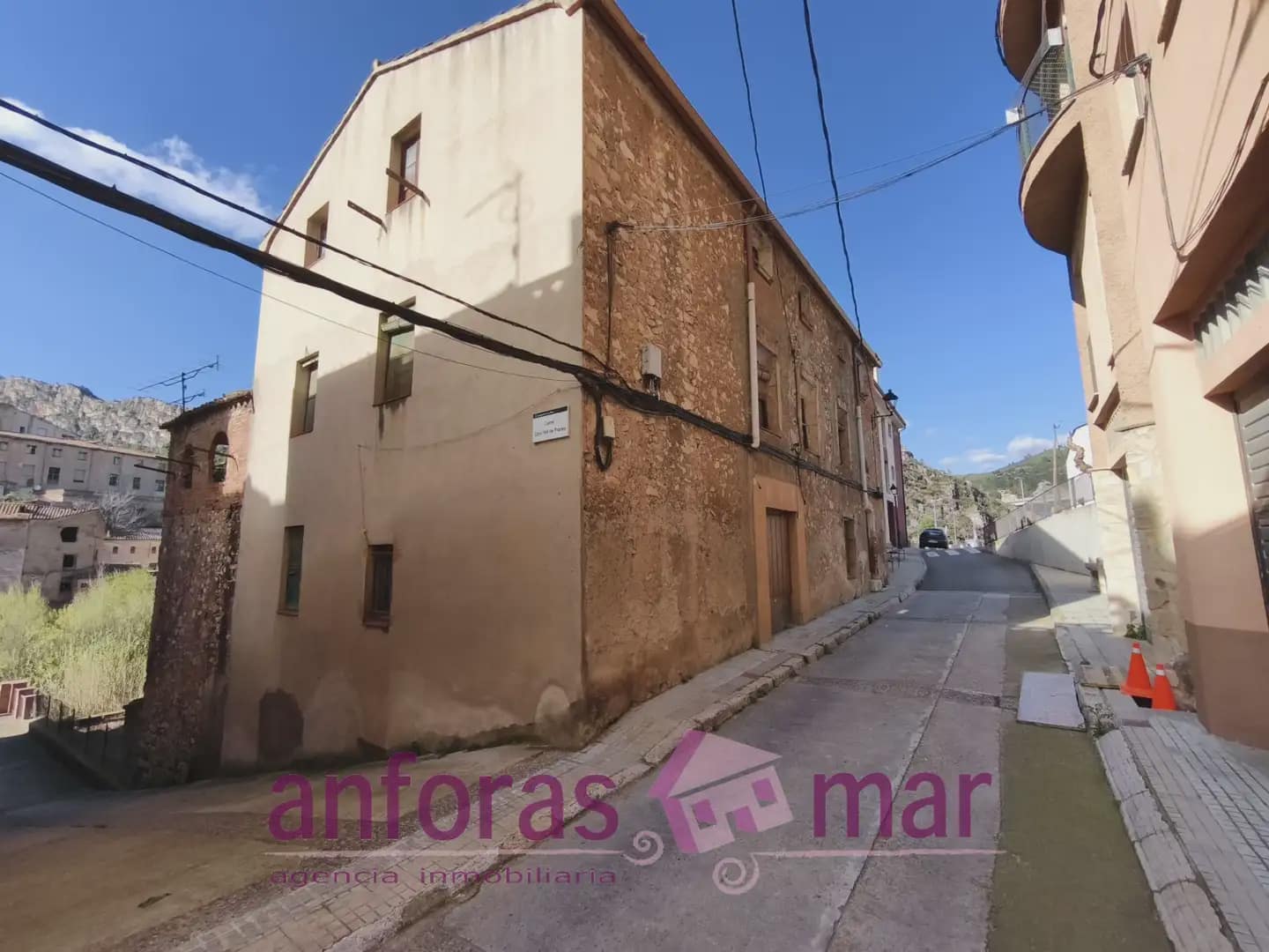 12 bedroom Townhouse for sale in La Riba - € 84,000 (Ref: 9758133)