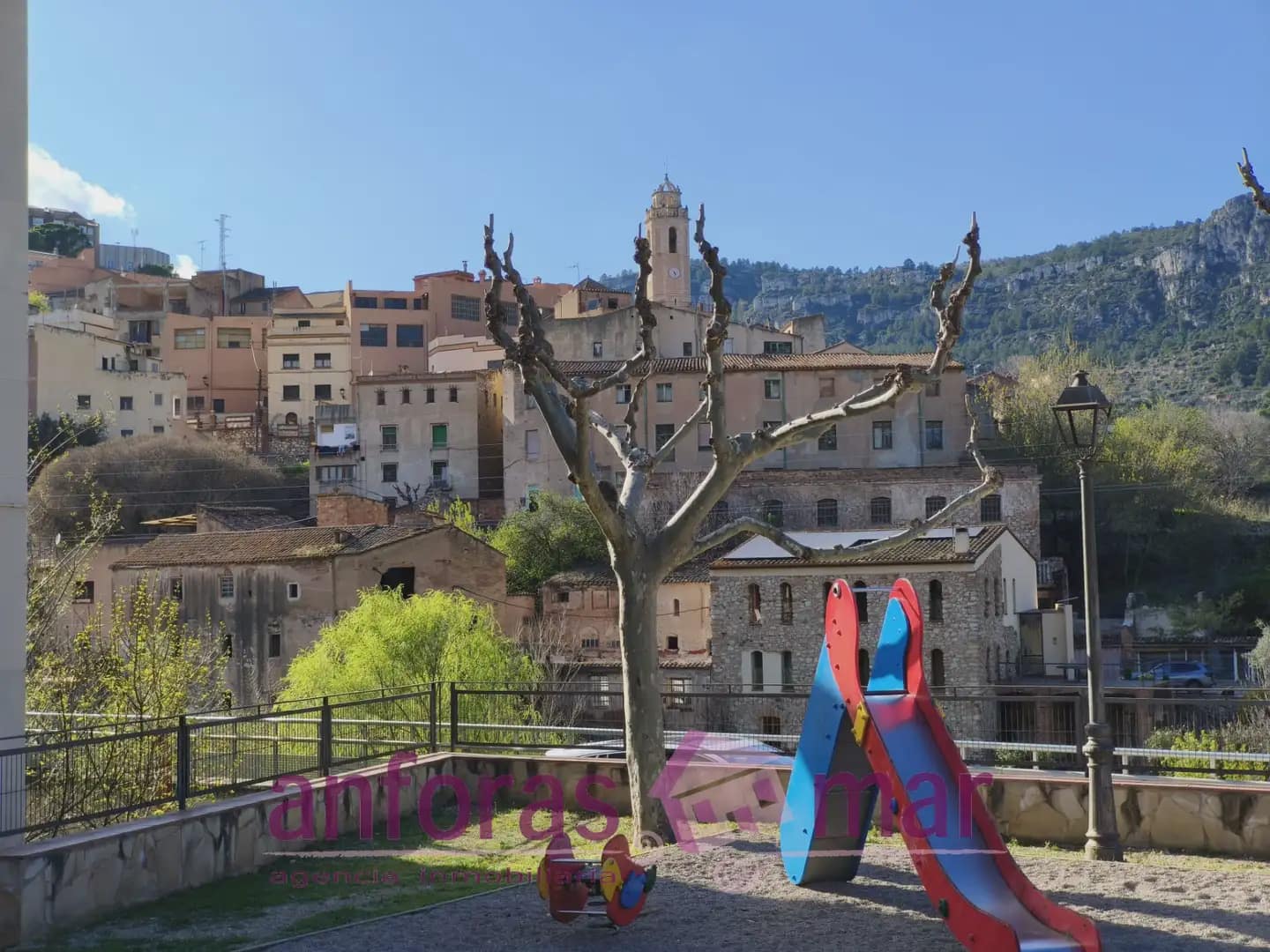 12 bedroom Townhouse for sale in La Riba - € 84,000 (Ref: 9758133)