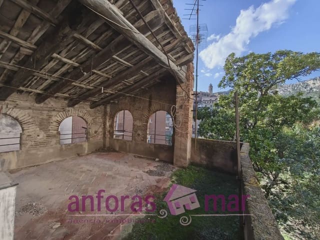 12 bedroom Townhouse for sale in La Riba - € 84,000 (Ref: 9758133)