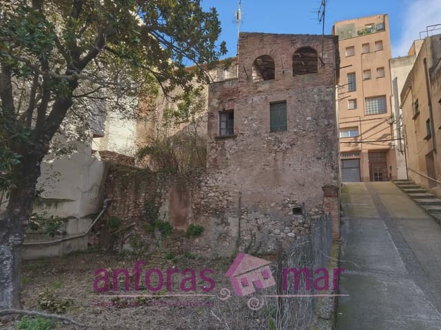 12 bedroom Townhouse for sale in La Riba - € 84,000 (Ref: 9758133)