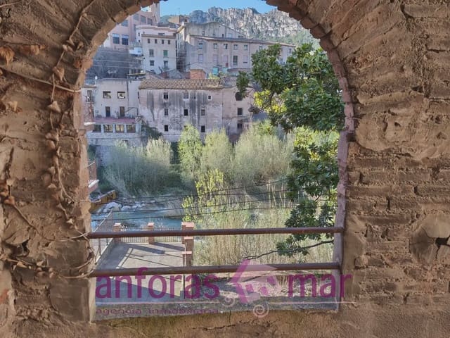 12 bedroom Townhouse for sale in La Riba - € 84,000 (Ref: 9758133)