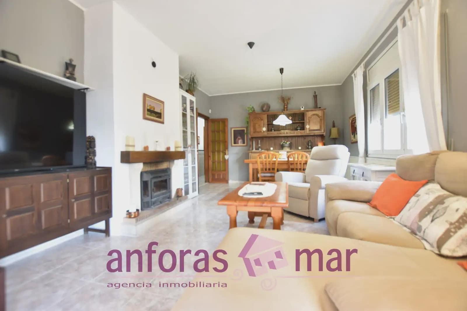 3 soveværelse Villa til salg i El Vendrell med swimmingpool garage - € 417.000 (Ref: 9783535)