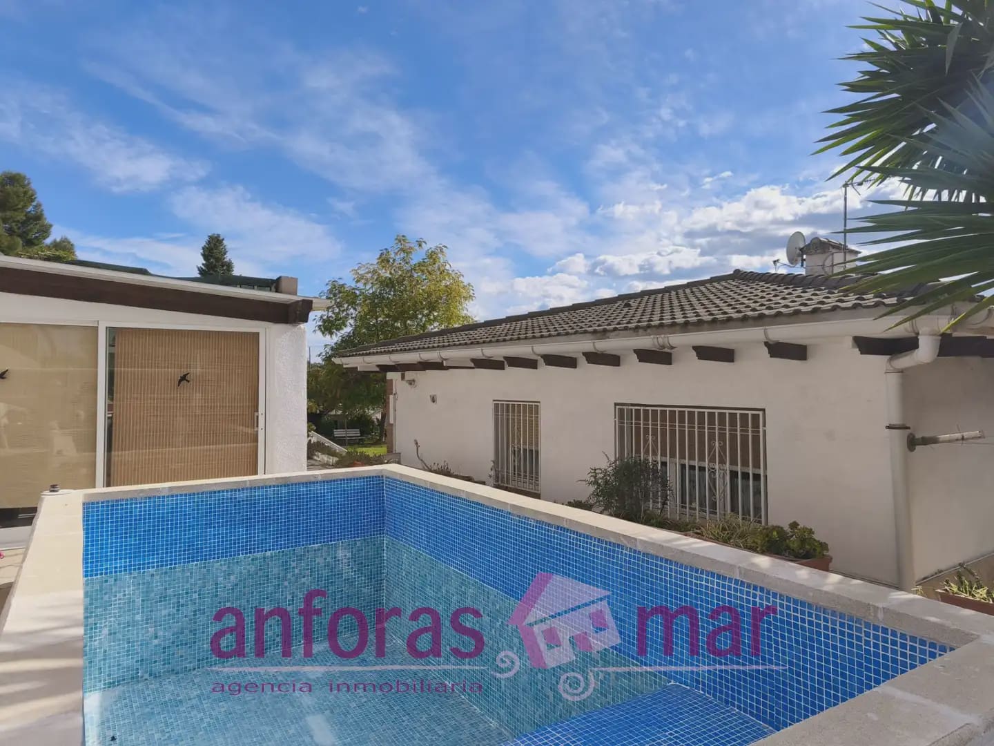 3 soveværelse Villa til salg i El Vendrell med swimmingpool garage - € 417.000 (Ref: 9783535)