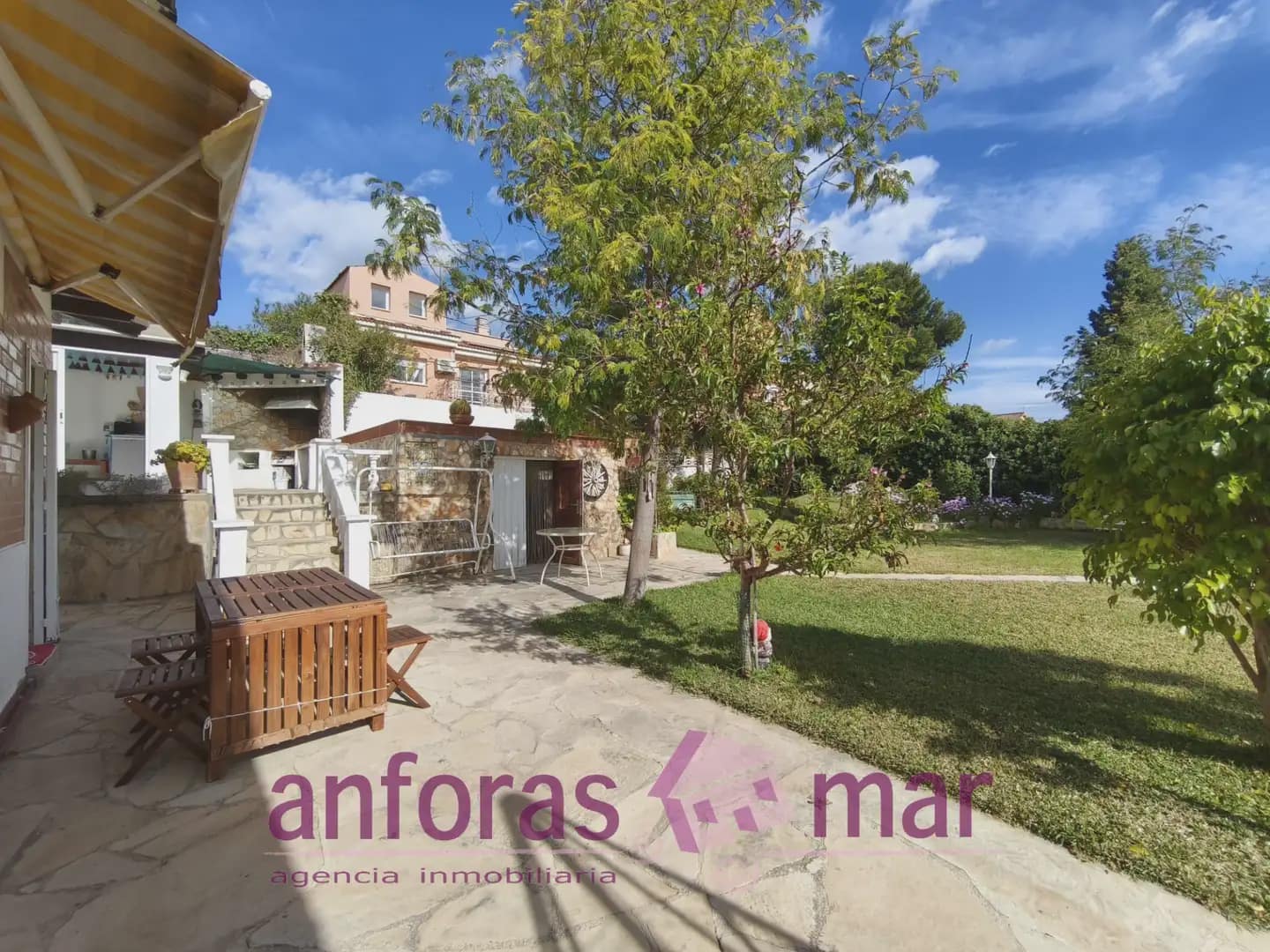 3 soveværelse Villa til salg i El Vendrell med swimmingpool garage - € 417.000 (Ref: 9783535)