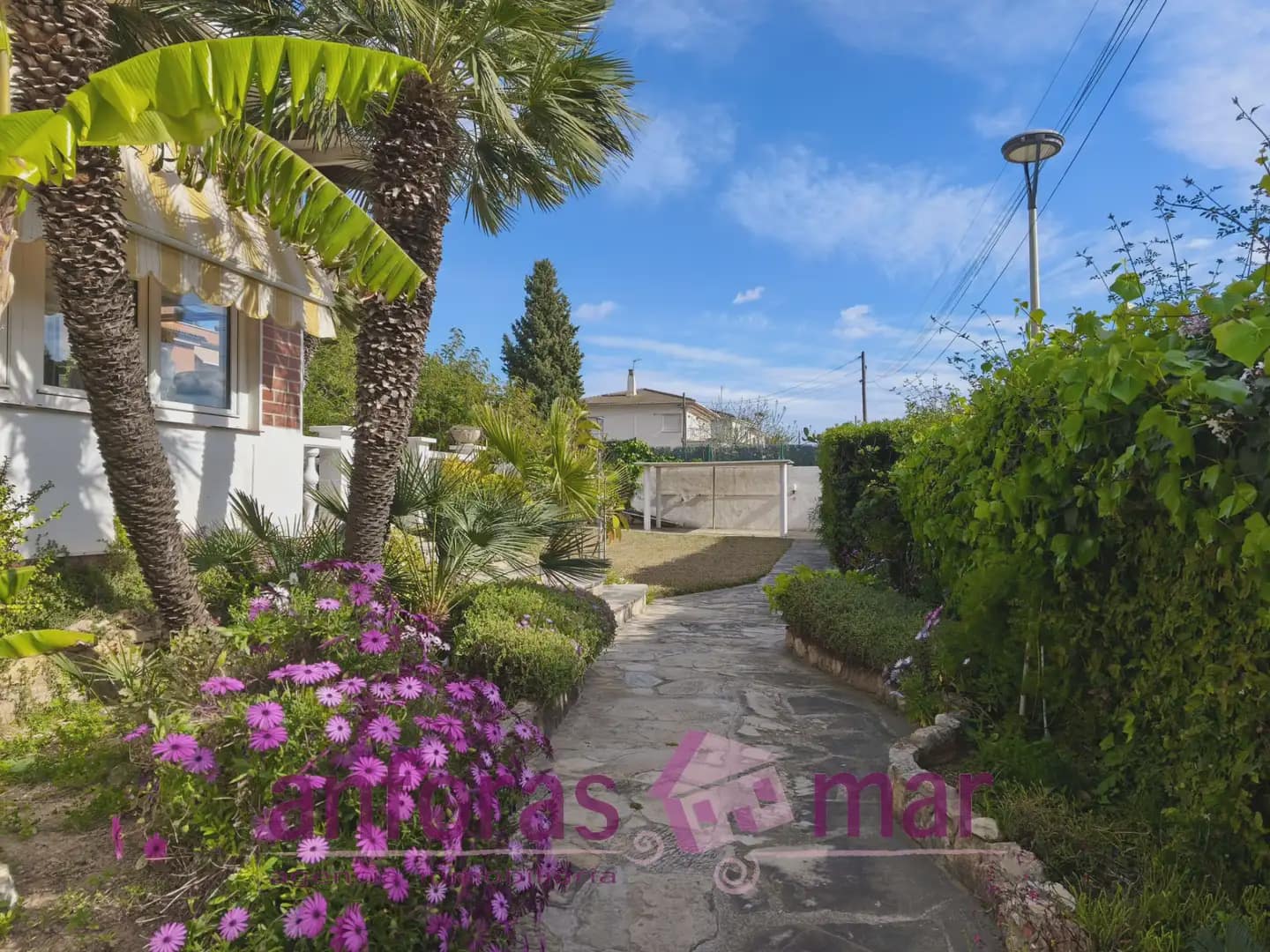 3 soveværelse Villa til salg i El Vendrell med swimmingpool garage - € 417.000 (Ref: 9783535)
