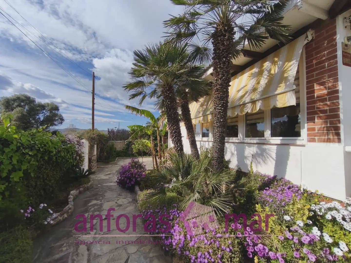 3 soveværelse Villa til salg i El Vendrell med swimmingpool garage - € 417.000 (Ref: 9783535)