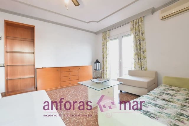 Piso de 3 habitaciones en La Canonja en venta - 178.000 € (Ref: 9831965)