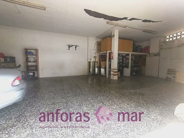 Garage for sale in La Canonja - € 42,000 (Ref: 9838241)