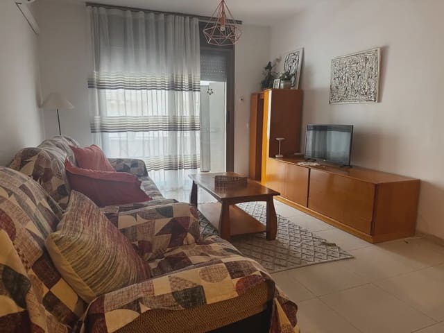 Piso de 2 habitaciones en Torredembarra en alquiler con garaje - 1.500 € (Ref: 9839699)