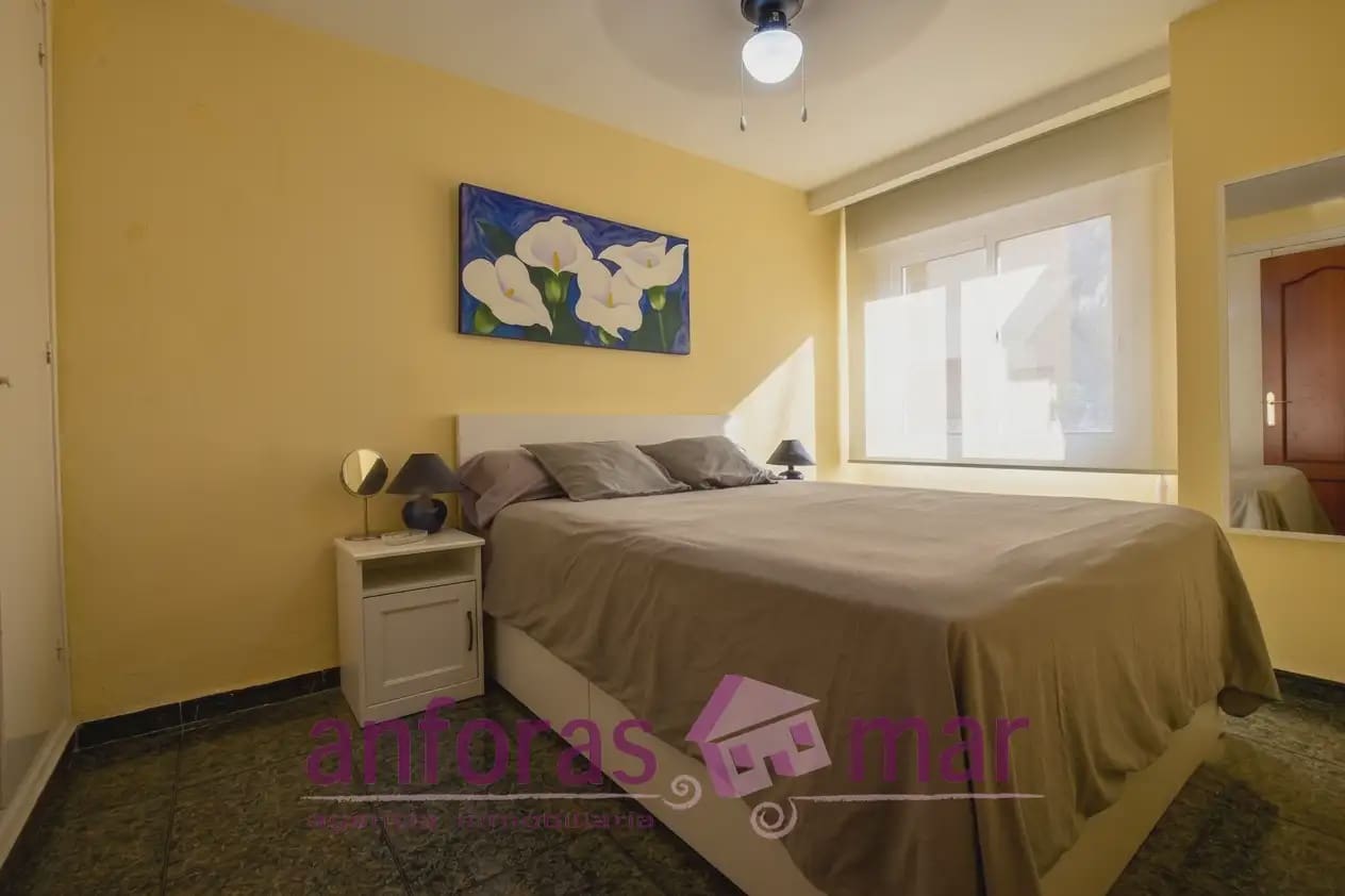 1 bedroom Flat for sale in Torredembarra with garage - € 170,000 (Ref: 9956693)