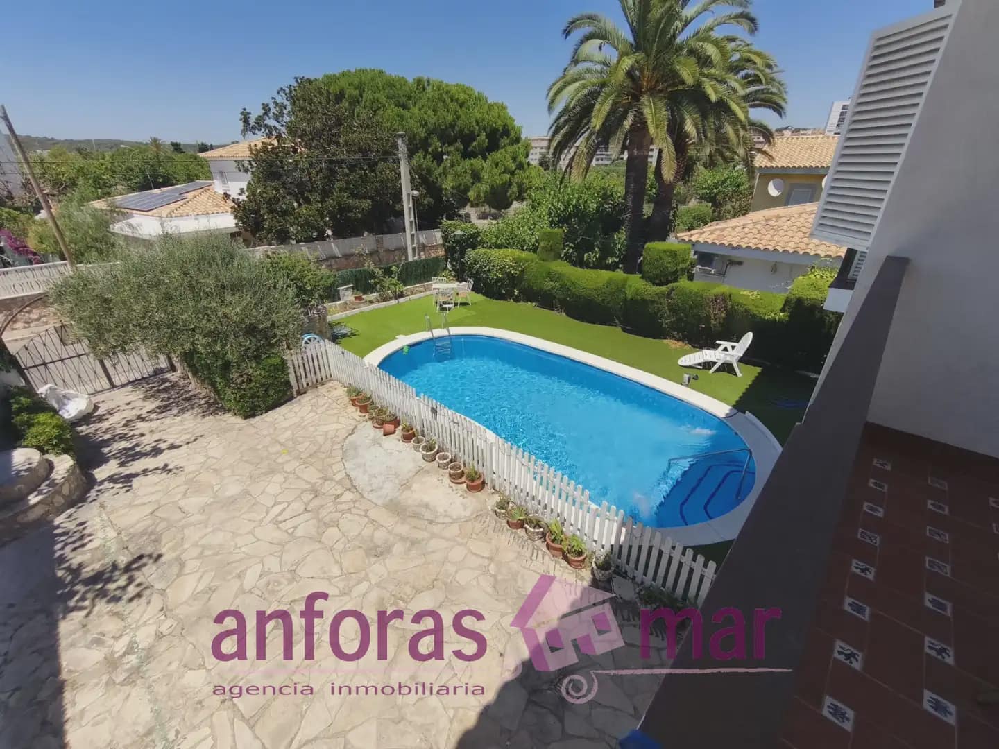 4 bedroom Villa for sale in Torredembarra with pool garage - € 395,000 (Ref: 9957942)